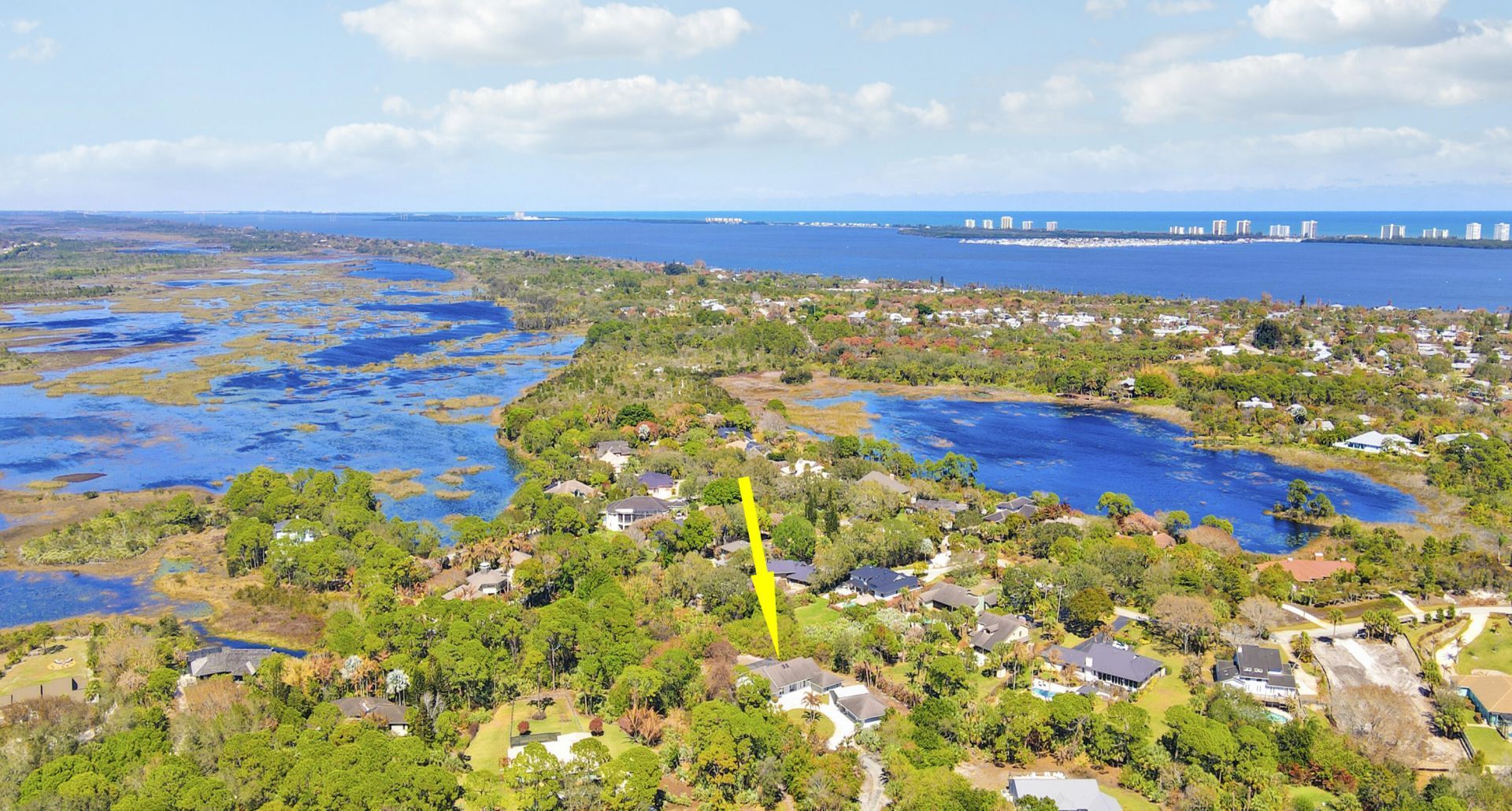 815 NE Stokes Terrace, Jensen Beach, FL 34957 Photo