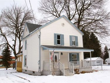 26 Olin Avenue, Perry, NY 14530