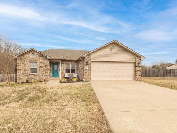 36 Winchester Drive, Austin, AR 72007
