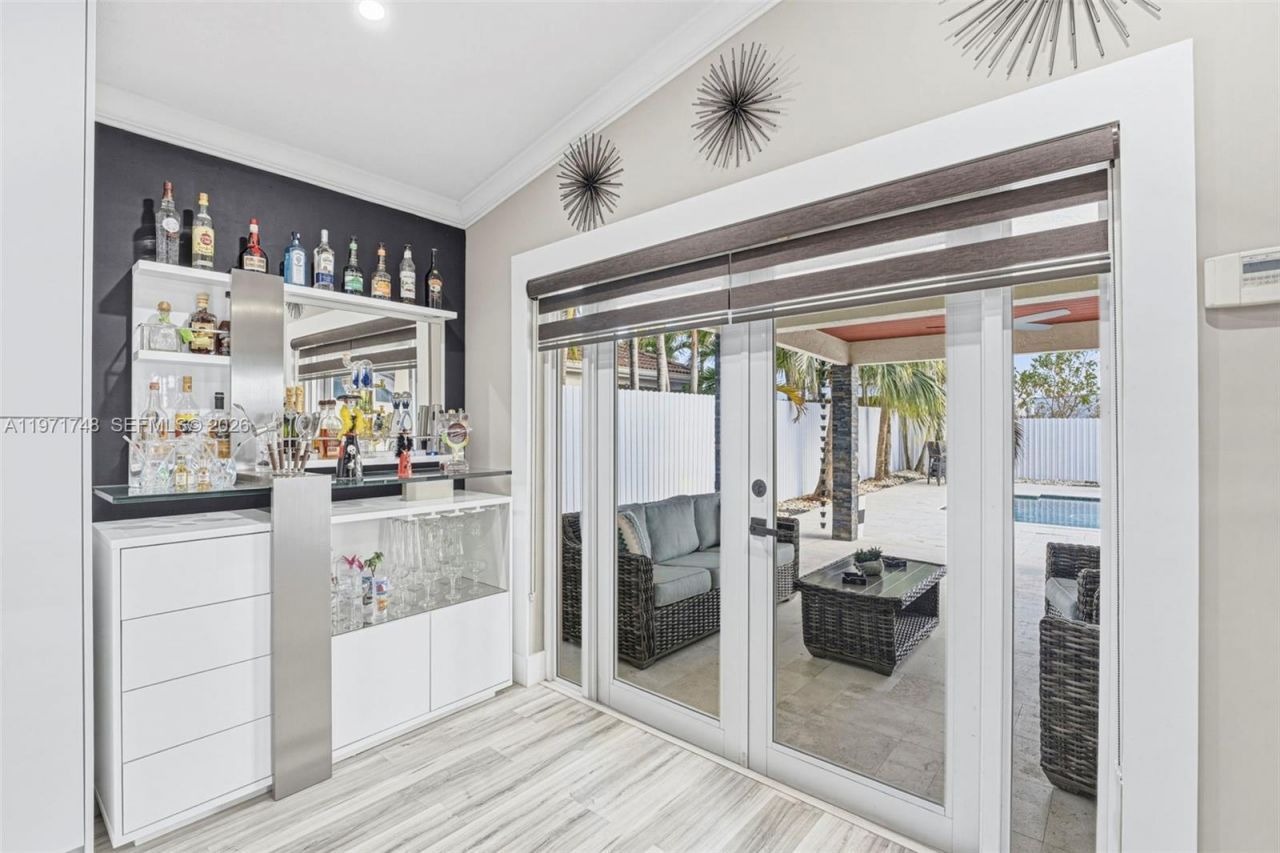 892 NW 136th Pl , Miami, FL 33182 Photo