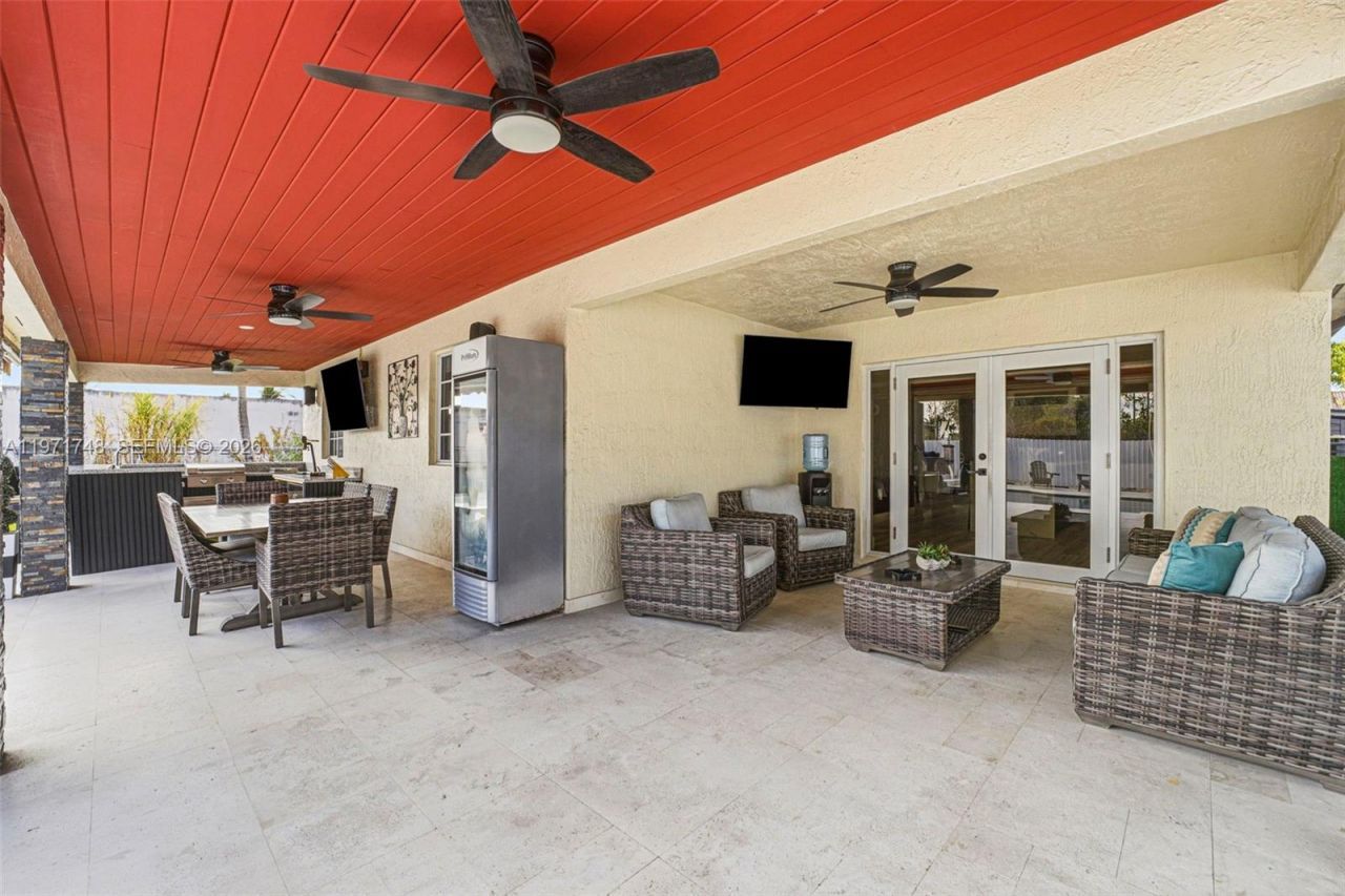 892 NW 136th Pl , Miami, FL 33182 Photo