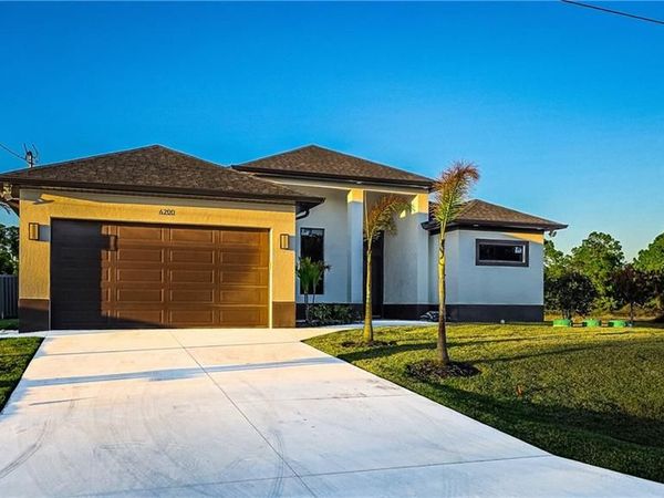 4200 16th ST W, LEHIGH ACRES, FL 33971