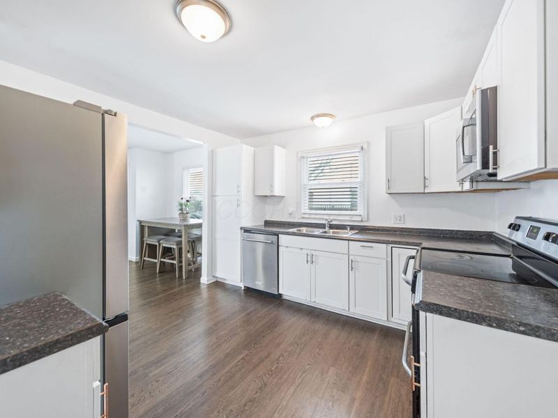 1243 Simpson Drive, Columbus, OH 43227 Photo 10