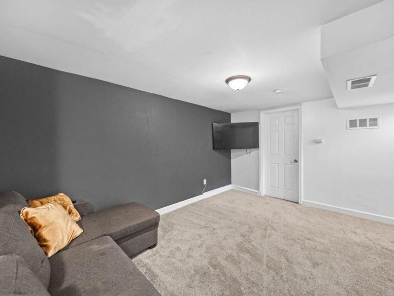 1243 Simpson Drive, Columbus, OH 43227 Photo 22