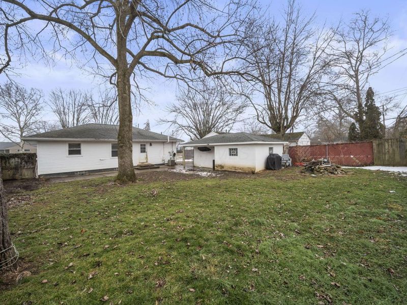 1243 Simpson Drive, Columbus, OH 43227 Photo 31