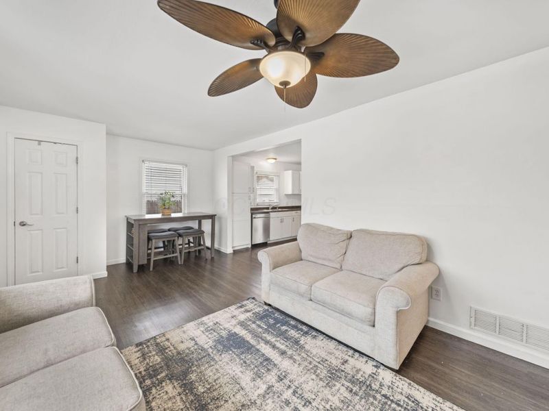 1243 Simpson Drive, Columbus, OH 43227 Photo 7