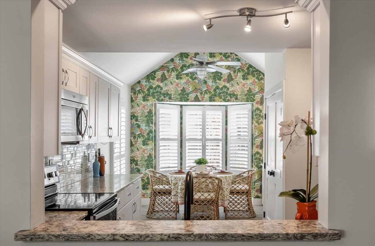 2019 Armory Drive Photo 17