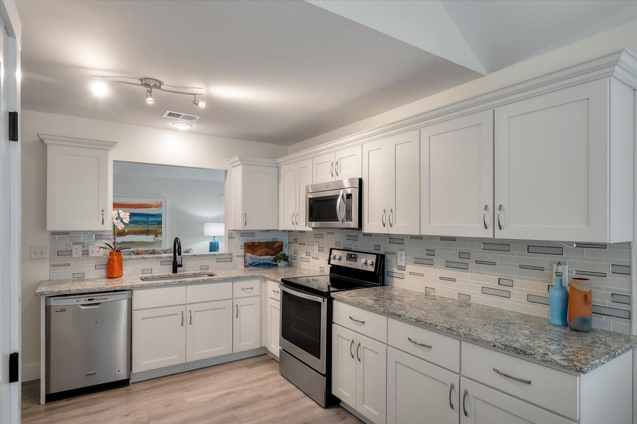 2019 Armory Drive Photo 19