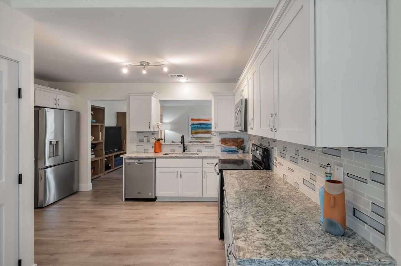 2019 Armory Drive Photo 21