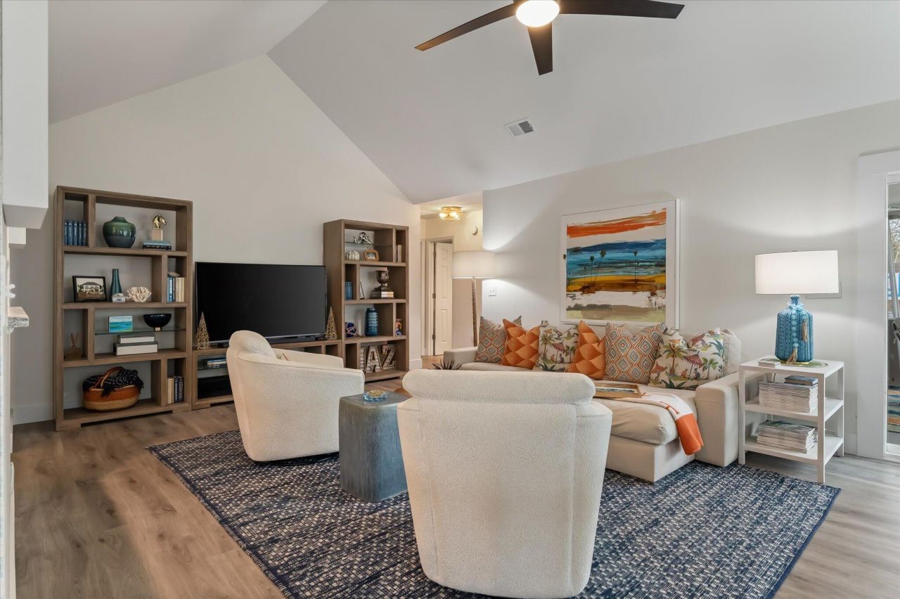 2019 Armory Drive Photo 8