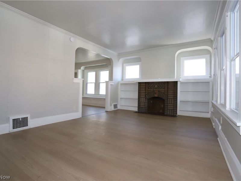 14308 Edgewood Avenue, Cleveland, OH 44128 Photo 4