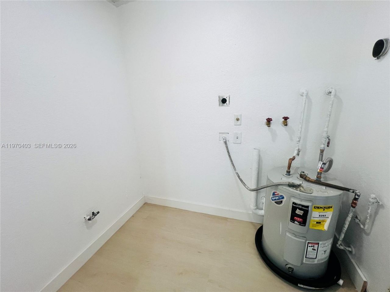 19133 NW 35th Ave, Miami Gardens, FL 33056 Photo