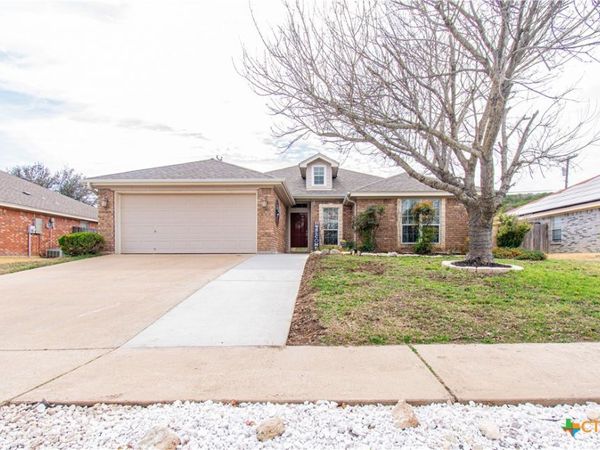 1811 Indian Camp Trail, Copperas Cove, TX 76522