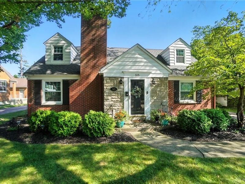 315 Patterson Road, Oakwood, OH 45419 Photo 2