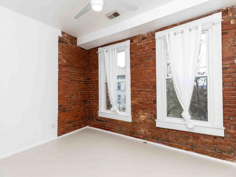 2202 Ravine Street, Cincinnati, OH 45219 Photo 6