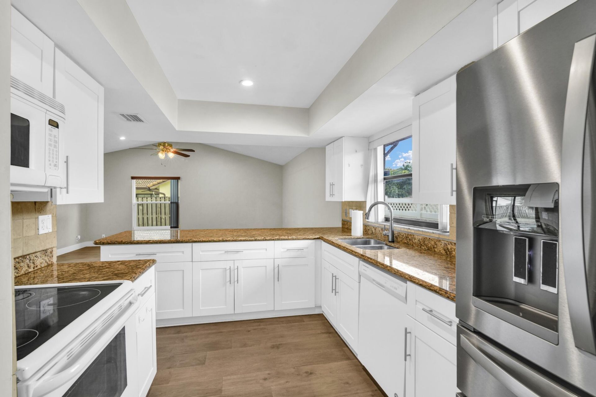 7014 NW 38th Manor, Coral Springs, FL 33065 Photo