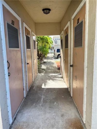 3947 Coral Springs Drive, Coral Springs, FL 33065 Photo