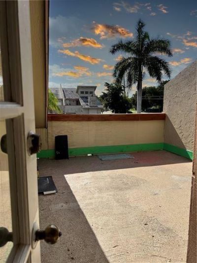 3947 Coral Springs Drive, Coral Springs, FL 33065 Photo