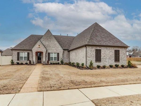 810 MEBANE RD, Oakland, TN 38060