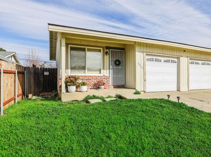 10141 De Soto Way, Sacramento, CA 95827 Photo