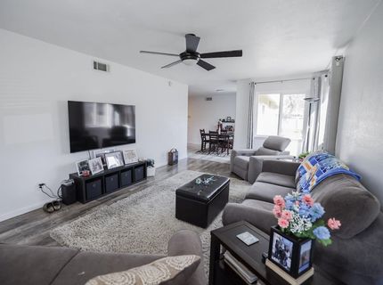 10141 De Soto Way, Sacramento, CA 95827 Photo