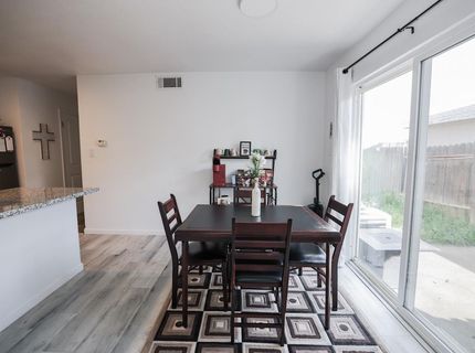 10141 De Soto Way, Sacramento, CA 95827 Photo