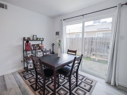 10141 De Soto Way, Sacramento, CA 95827 Photo