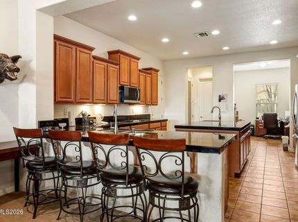 7055 Voyage Drive, Sparks, NV 89436 Photo