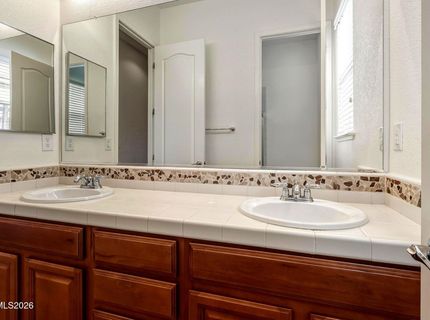 7055 Voyage Drive, Sparks, NV 89436 Photo