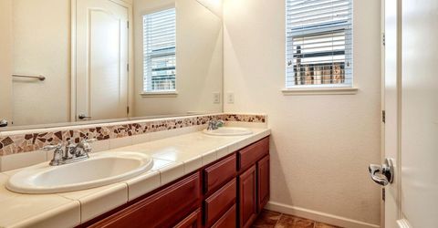 7055 Voyage Drive, Sparks, NV 89436 Photo