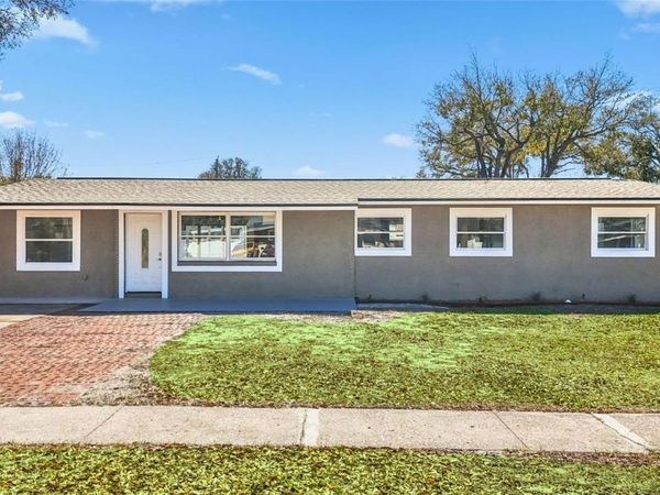 4418 W FAIRVIEW HEIGHTS , TAMPA, FL 33616