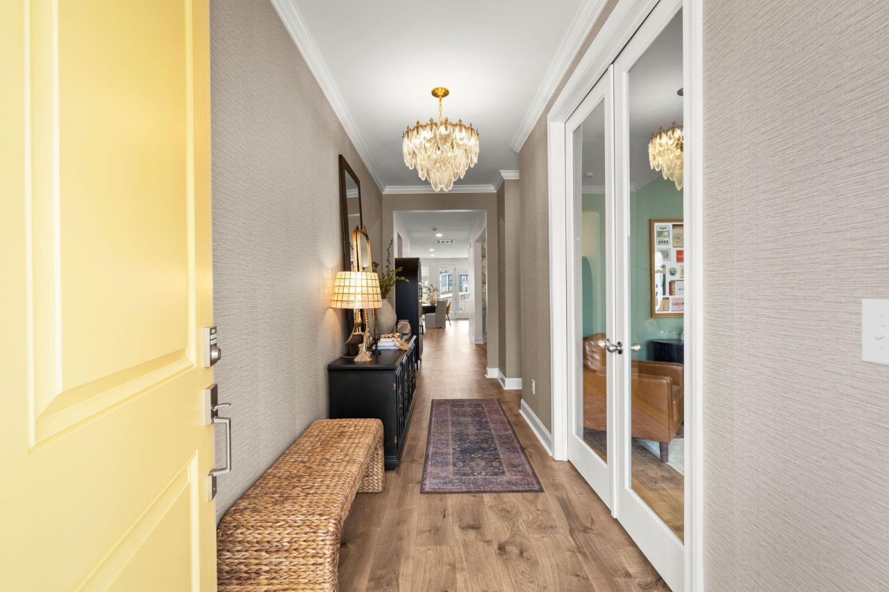 384 Wappoo Trace Lane Photo 11