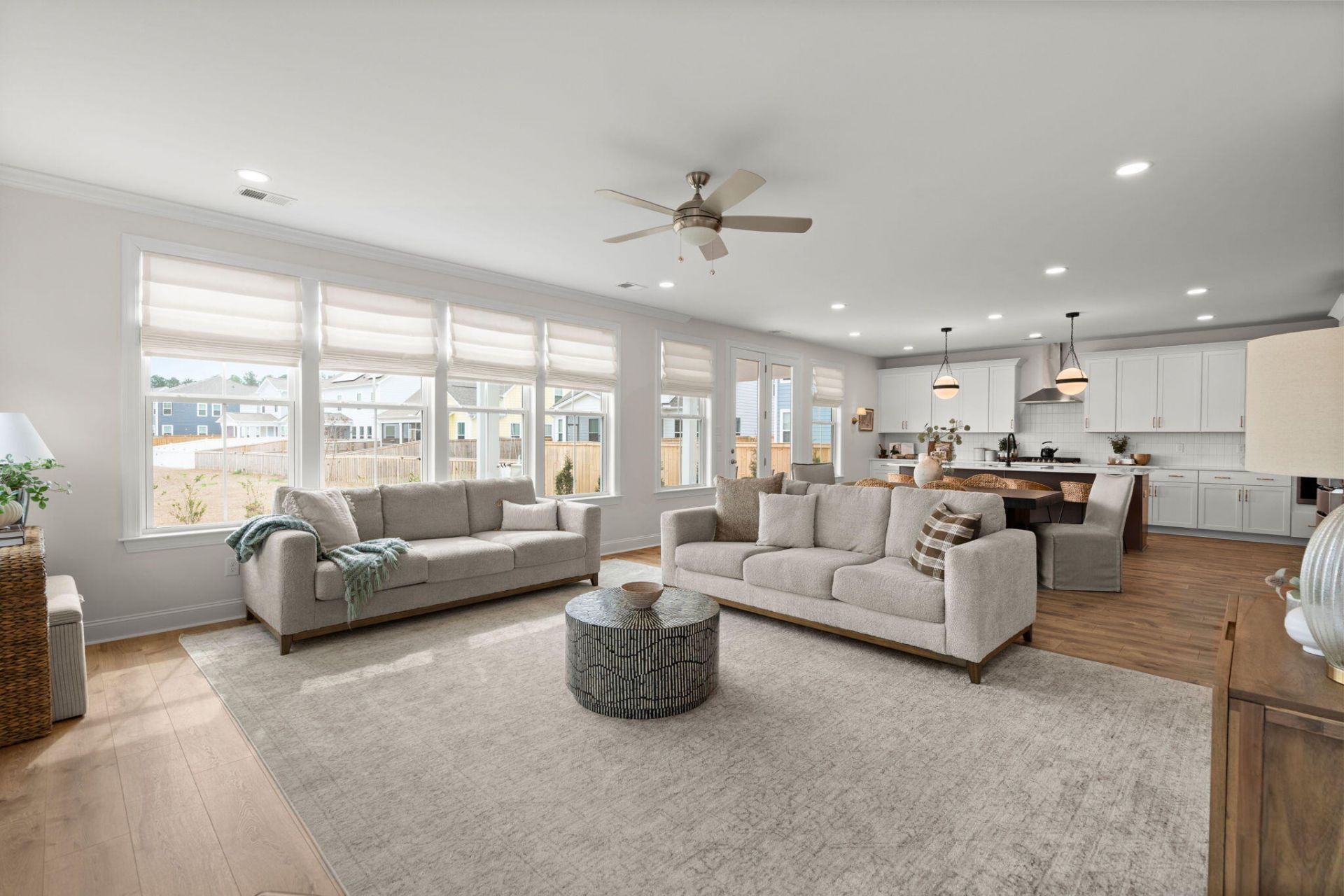 384 Wappoo Trace Lane Photo 5