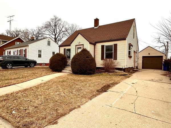 5623 36th AVENUE, Kenosha, WI 53144