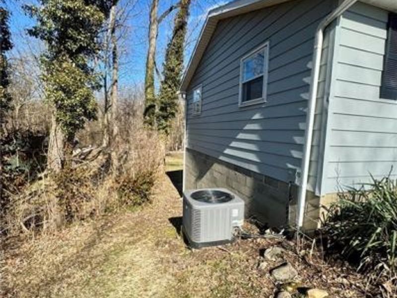 3545 N Creek Drive, Greenville, OH 45331 Photo 6