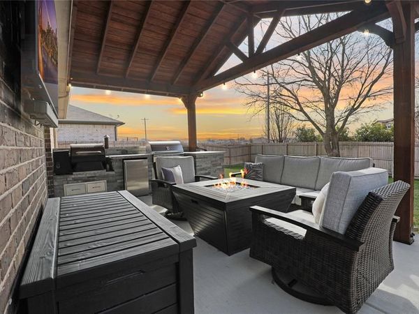 813 Williams Way, Van Alstyne, TX 75495