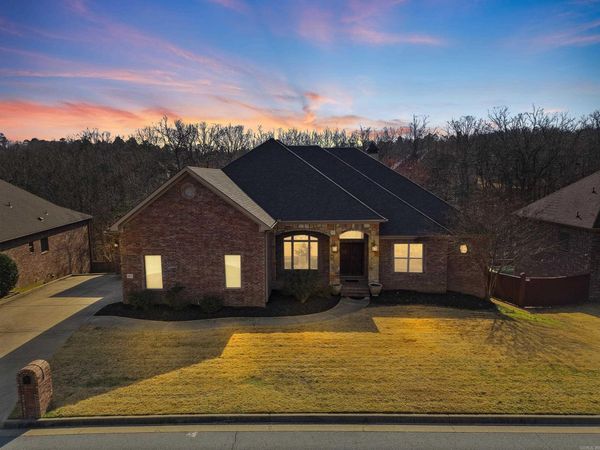 14025 Overcreek Pass, Little Rock, AR 72211