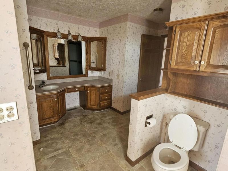 205 S Elm Street, Fort Recovery, OH 45846 Photo 9