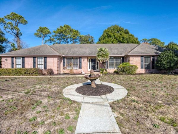 3 Neptune Drive, Mary Esther, FL 32569