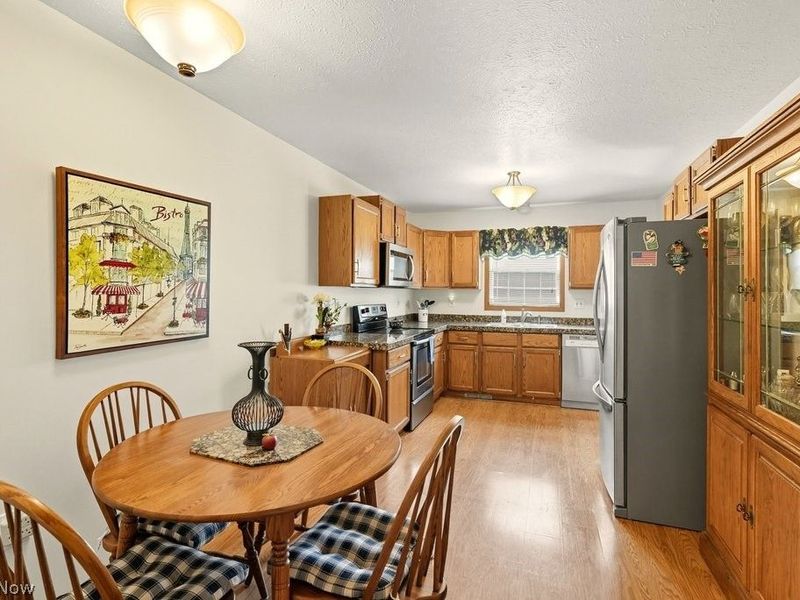 120 Talsman Drive, Unit 4, Canfield, OH 44406 Photo 7