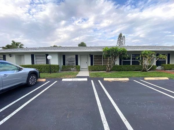 2331 Croton Lane, Unit B, Delray Beach, FL 33445