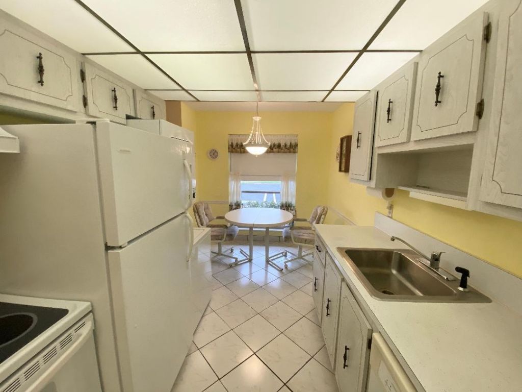 2331 Croton Lane, Unit B, Delray Beach, FL 33445 Photo