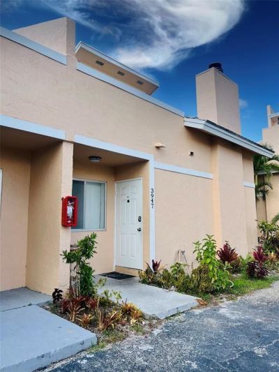 3947 Coral Springs Drive, Unit 22, Coral Springs, FL 33065 Photo