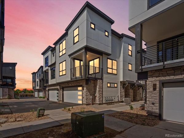 2060 S Holly Street, Unit 3, Denver, CO 80222