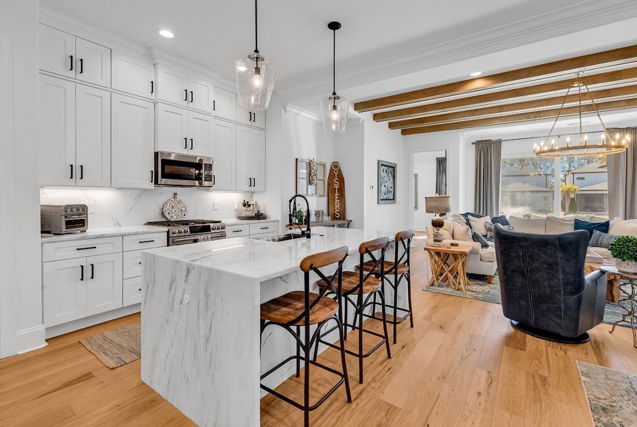 6722 Ocean Breeze Loop  Photo 9