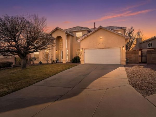 8101 Rancho Lago Court NW, Albuquerque, NM 87120