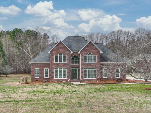 1264 Willow Oaks Trail, Weddington, NC 28104