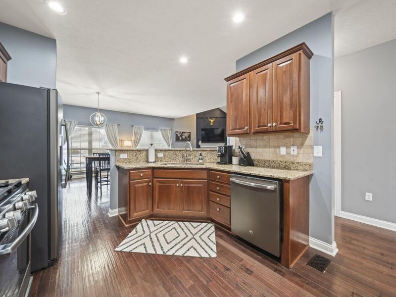 97 Murphys Crossing Drive, Powell, OH 43065 Photo 7