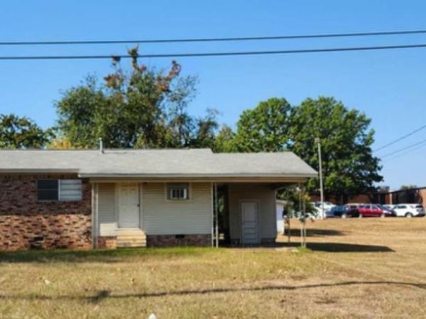 1020 CRAWFORD STREET, Clarksville, AR 72830