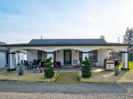 8567 Bradshaw, Elk Grove, CA 95624 Photo